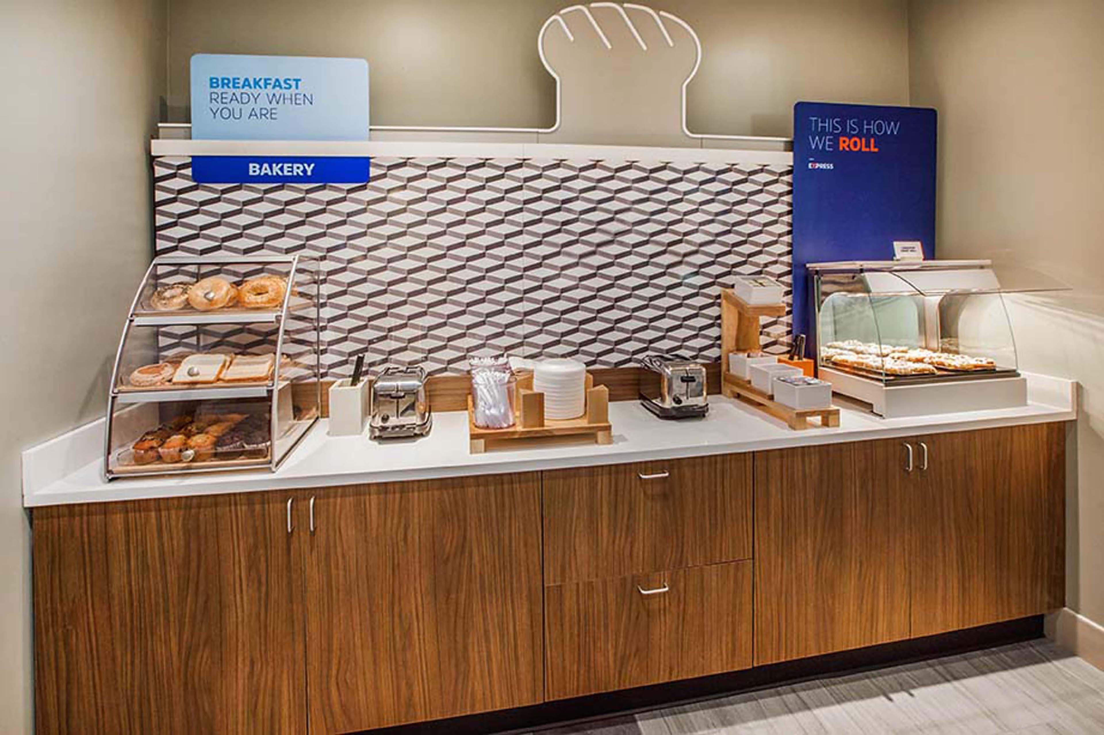 Holiday Inn Express & Suites Chicago-Libertyville By Ihg Экстерьер фото