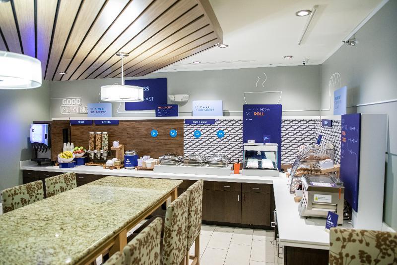 Holiday Inn Express & Suites Chicago-Libertyville By Ihg Экстерьер фото